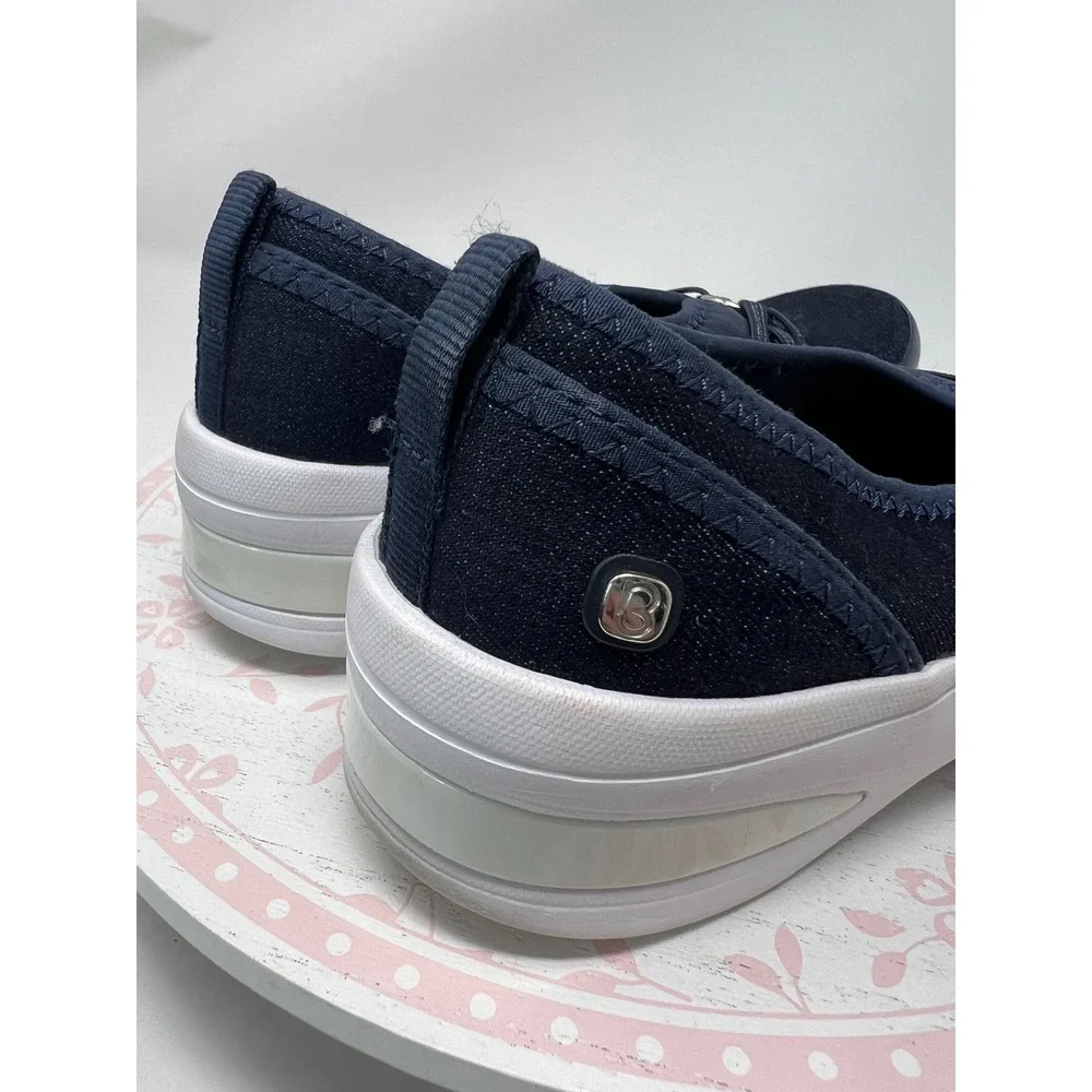 BZEES Rosie Slip On Sneaker Womens 6M Navy Blue Washable Comfort Wedge Shoes